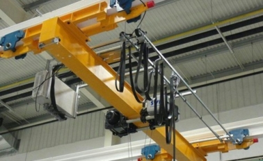 無(wú)錫行車(chē)保養(yǎng)操作是如何進(jìn)行保養(yǎng)維護(hù)？